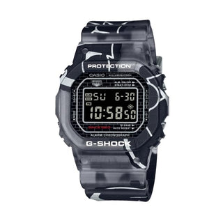 Front view of Casio Street Spirit Serie DW-5000SS-1ER Mens Watch on white background