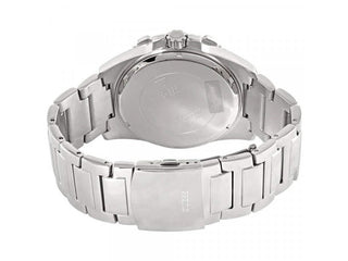 Angle shot of Guess W0799G1 Mens Watch on white background